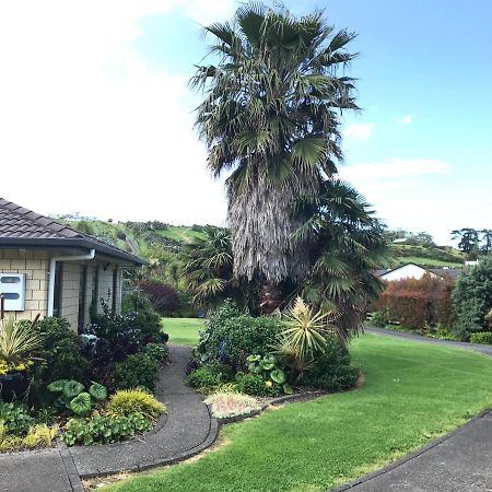 Silverdale Garden Studio Bed & Breakfast Orewa Exterior photo
